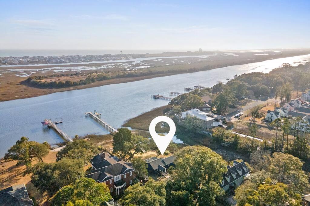 海洋岛海滩Dolphin Cove - Whole Waterfront House With Dock别墅 外观 照片
